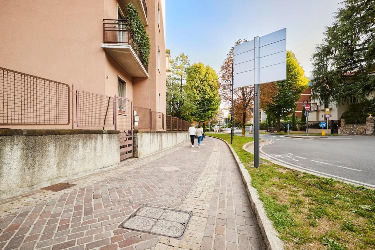 100M Dalla Funicolare Di Citta Alta- 10 Ospiti Bergamo Exterior photo